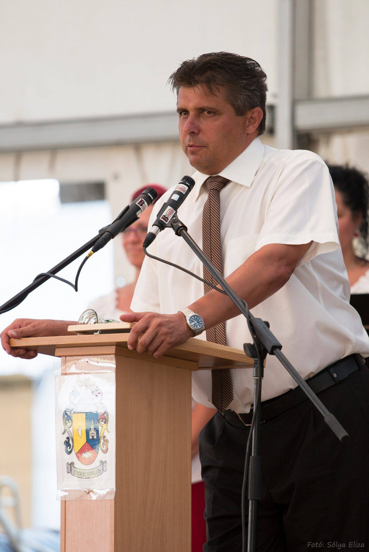 Elhunyt Ábrahám-Furus János.